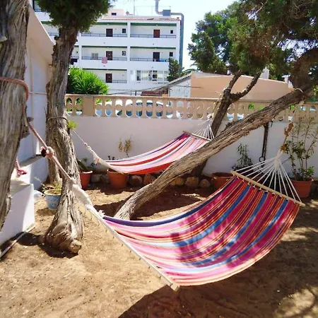 One Bedroom With Sea View Shared Pool And Furnished Balcony At Apartmán *